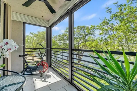 1101 Colony Point Circle Pembroke Pines FL 33026
