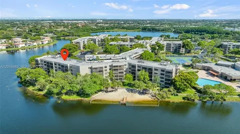 1101 Colony Point Circle Pembroke Pines FL 33026