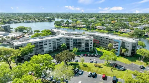 1101 Colony Point Circle Pembroke Pines FL 33026
