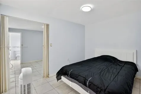 2451 NW 11th Street Miami FL 33125