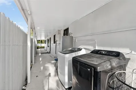 2451 NW 11th Street Miami FL 33125