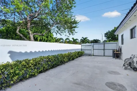 2451 NW 11th Street Miami FL 33125