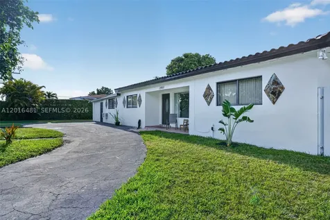 2451 NW 11th Street Miami FL 33125