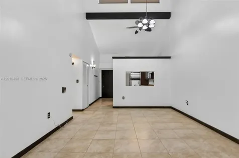 1717 NW 73rd Avenue Plantation FL 33313