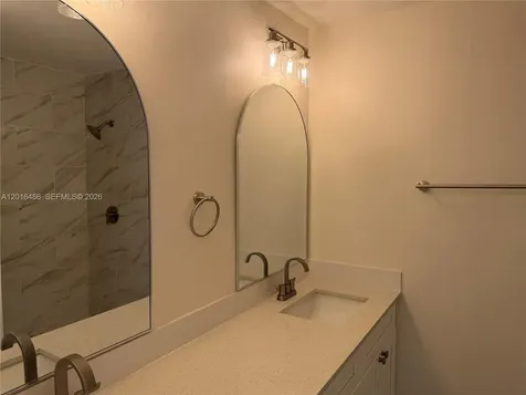 6640 W 24th Court Hialeah FL 33016