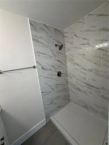 6640 W 24th Court Hialeah FL 33016