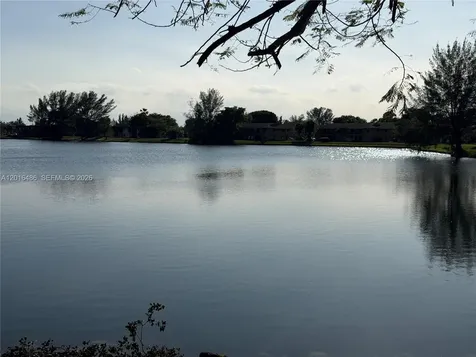 6640 W 24th Court Hialeah FL 33016