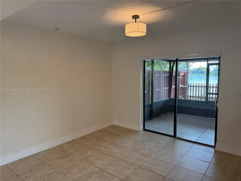 6640 W 24th Court Hialeah FL 33016