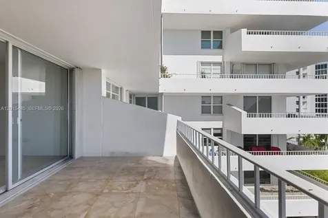 199 Ocean Lane Drive Key Biscayne FL 33149