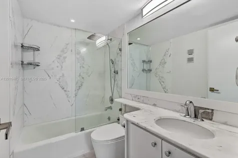 199 Ocean Lane Drive Key Biscayne FL 33149