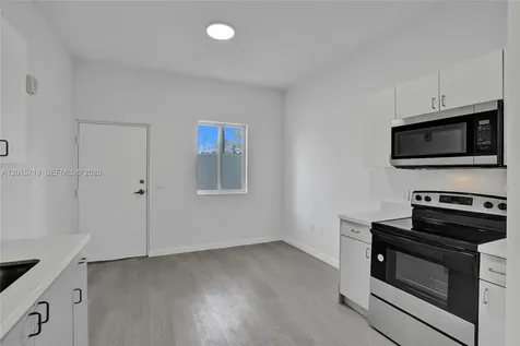 1567 NW 1st Street Miami FL 33125