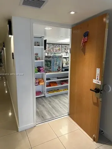 650 West Avenue Miami Beach FL 33139