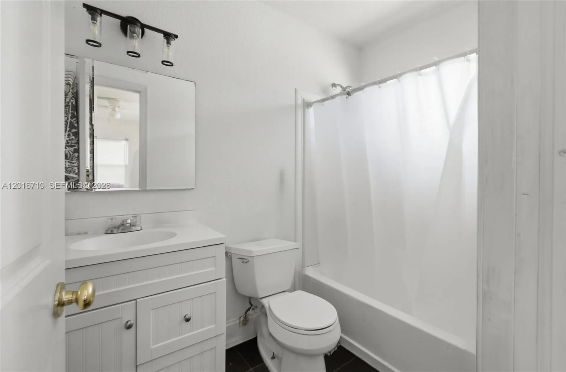 3177 NW 75th Way Hollywood FL 33024