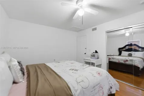 3177 NW 75th Way Hollywood FL 33024