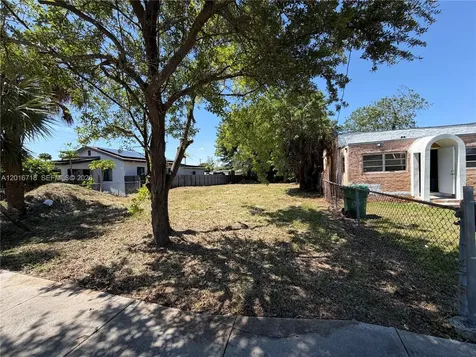2381 NW 63rd Street Miami FL 33147