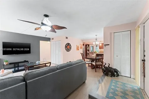64 Wimbledon Lake Drive Plantation FL 33324