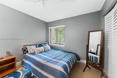 64 Wimbledon Lake Drive Plantation FL 33324