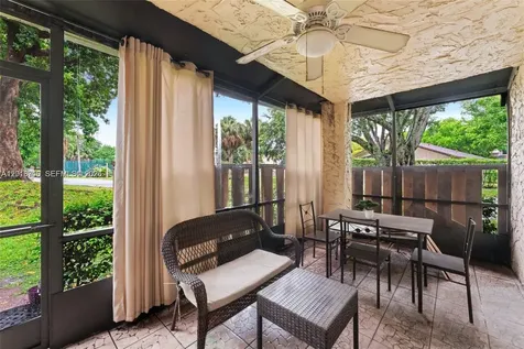 64 Wimbledon Lake Drive Plantation FL 33324