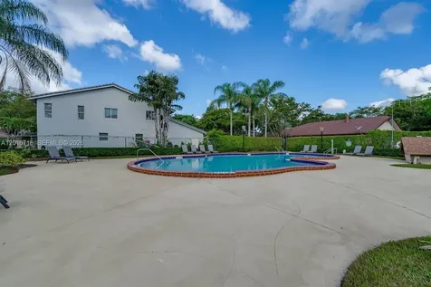 64 Wimbledon Lake Drive Plantation FL 33324