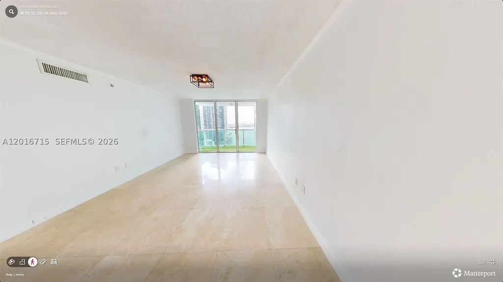 31 SE 5th Street Miami FL 33131