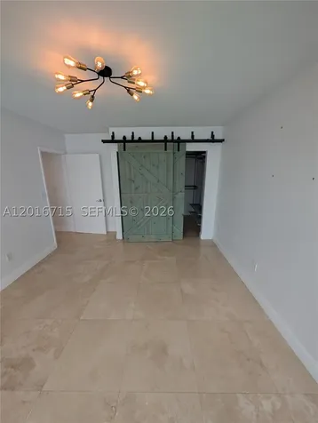 31 SE 5th Street Miami FL 33131