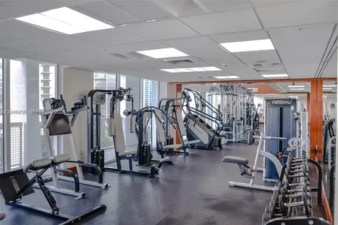 31 SE 5th Street Miami FL 33131