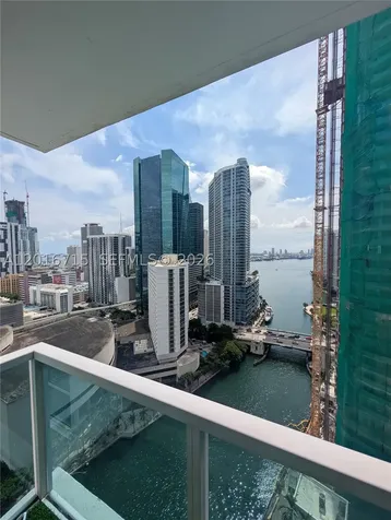 31 SE 5th Street Miami FL 33131
