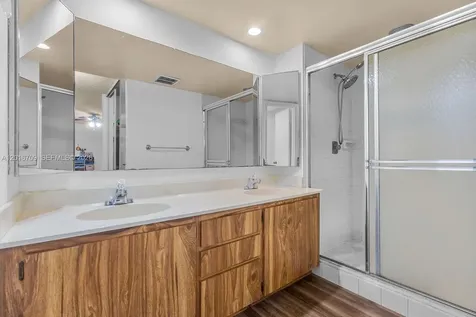 9126 SW 20th Place Davie FL 33324