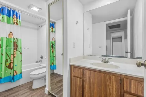 9126 SW 20th Place Davie FL 33324