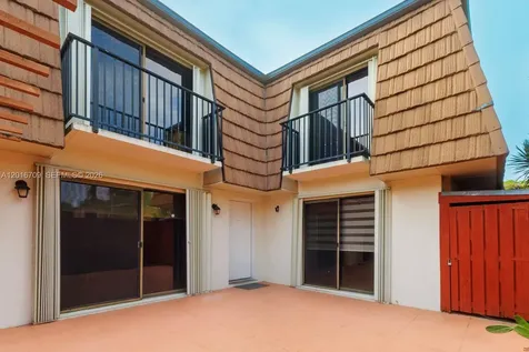 9126 SW 20th Place Davie FL 33324