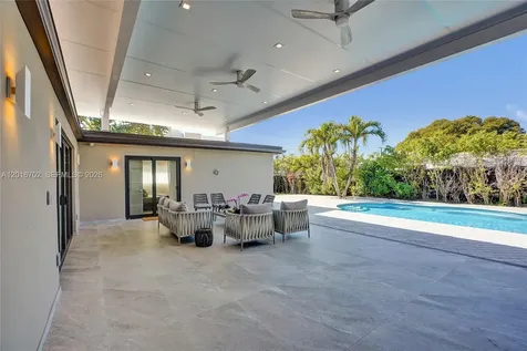 19694 NE 24th Avenue Miami FL 33180