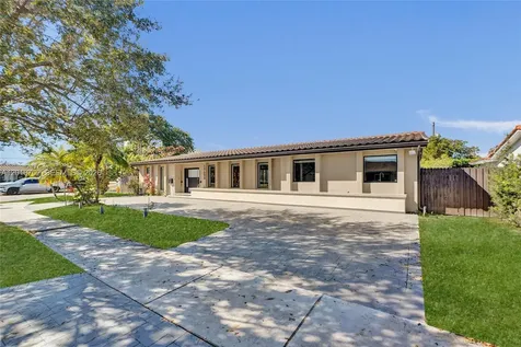 19694 NE 24th Avenue Miami FL 33180