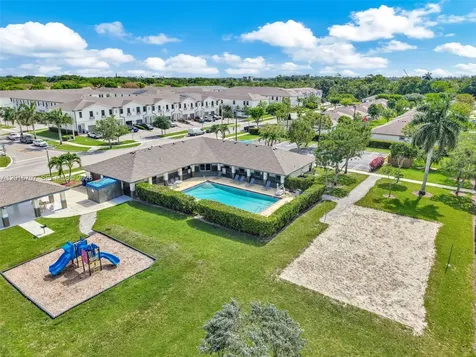 1130 SW 6th Court Homestead FL 33034