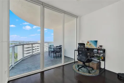 480 NE 30th Street Miami FL 33137