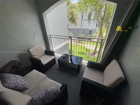 9610 NW 2nd Street Pembroke Pines FL 33024