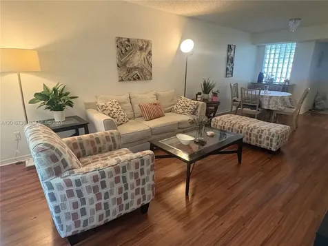 9610 NW 2nd Street Pembroke Pines FL 33024