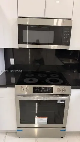 811 E 52nd Street Hialeah FL 33013
