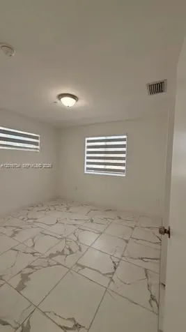811 E 52nd Street Hialeah FL 33013