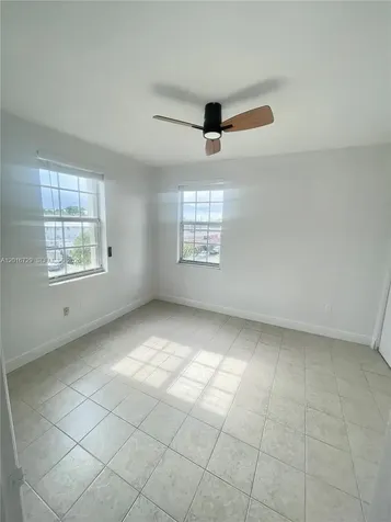 77 E 4th Street Hialeah FL 33010