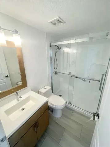 77 E 4th Street Hialeah FL 33010