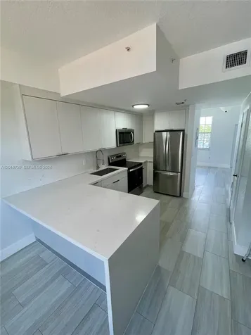 77 E 4th Street Hialeah FL 33010