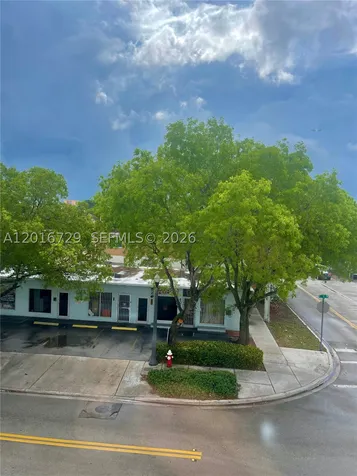 77 E 4th Street Hialeah FL 33010