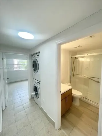 77 E 4th Street Hialeah FL 33010