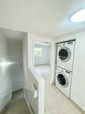 77 E 4th Street Hialeah FL 33010