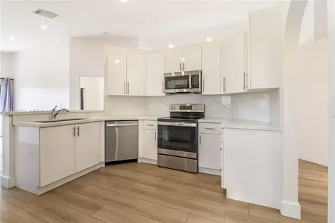15472 SW 148th Terrace Miami FL 33196