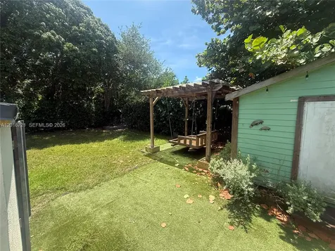 9040 SW 156th Street Palmetto Bay FL 33157