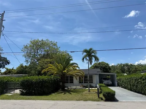 9040 SW 156th Street Palmetto Bay FL 33157