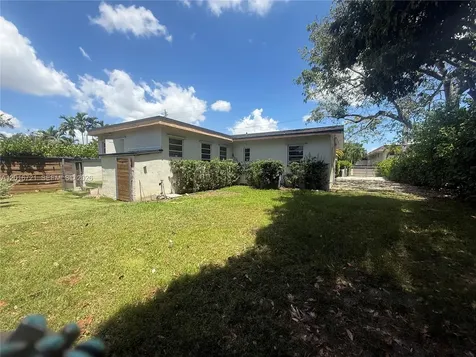 9040 SW 156th Street Palmetto Bay FL 33157