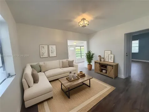 9040 SW 156th Street Palmetto Bay FL 33157