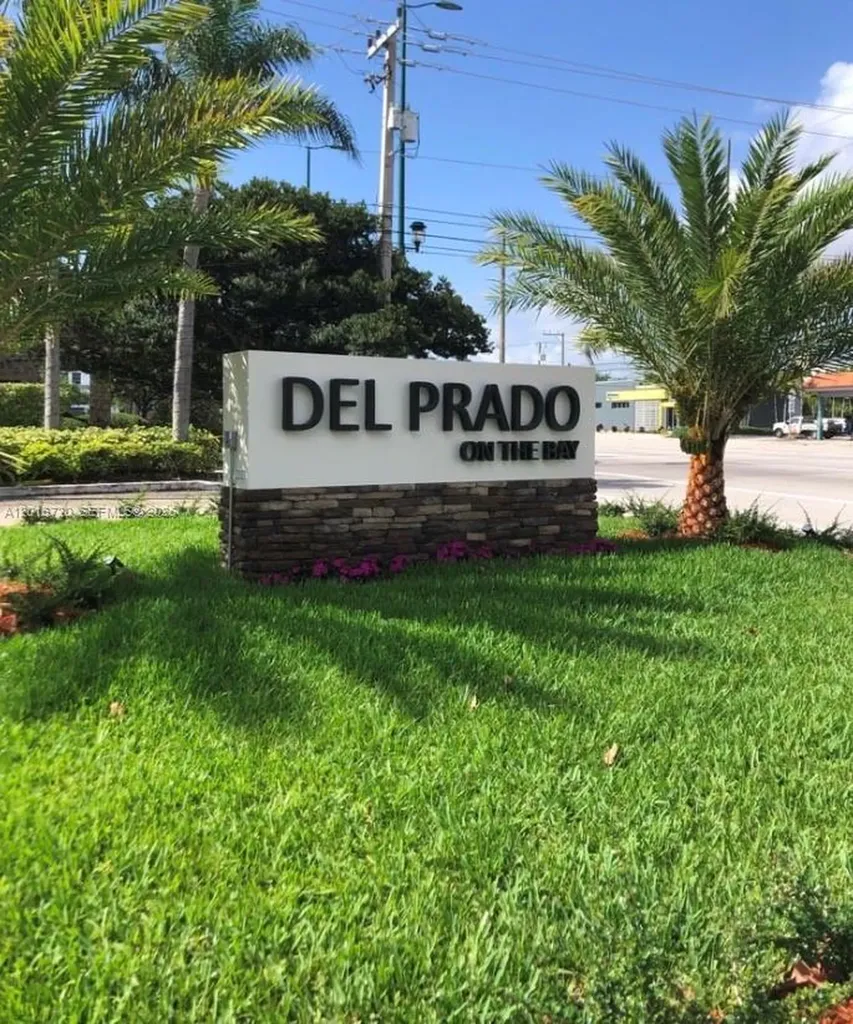 18011 Biscayne Boulevard Aventura FL 33160